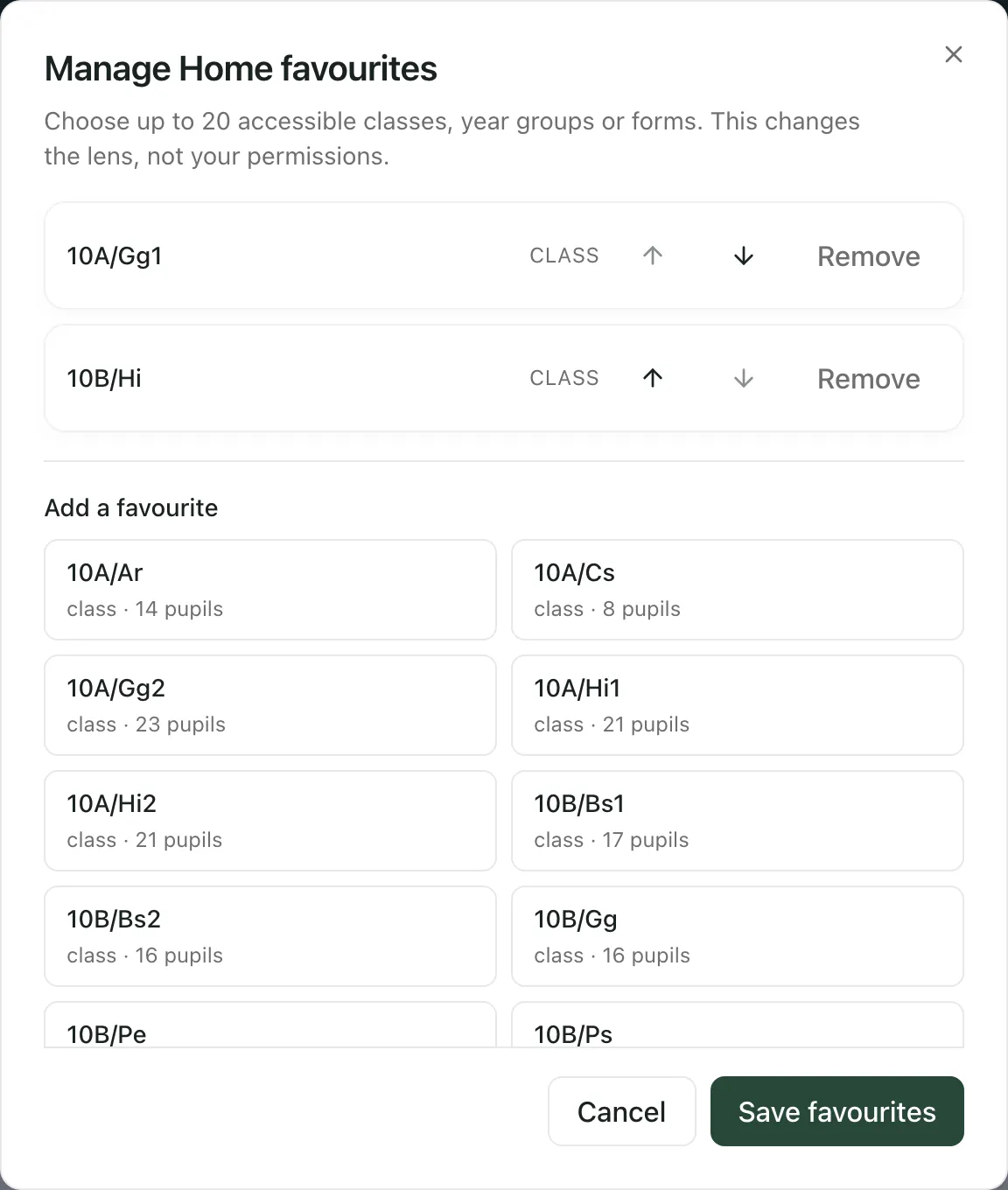 The Manage Home favourites window with two classes, 10A/Gg1 and 10B/Hi, chosen as favourites, the classes still available under Add a favourite, and the Save favourites button.